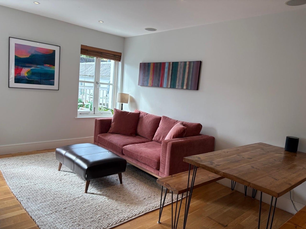 Flat Norwood Road in Greater London