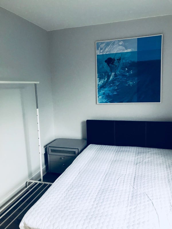 Room Balcarres Avenue in Glasgow