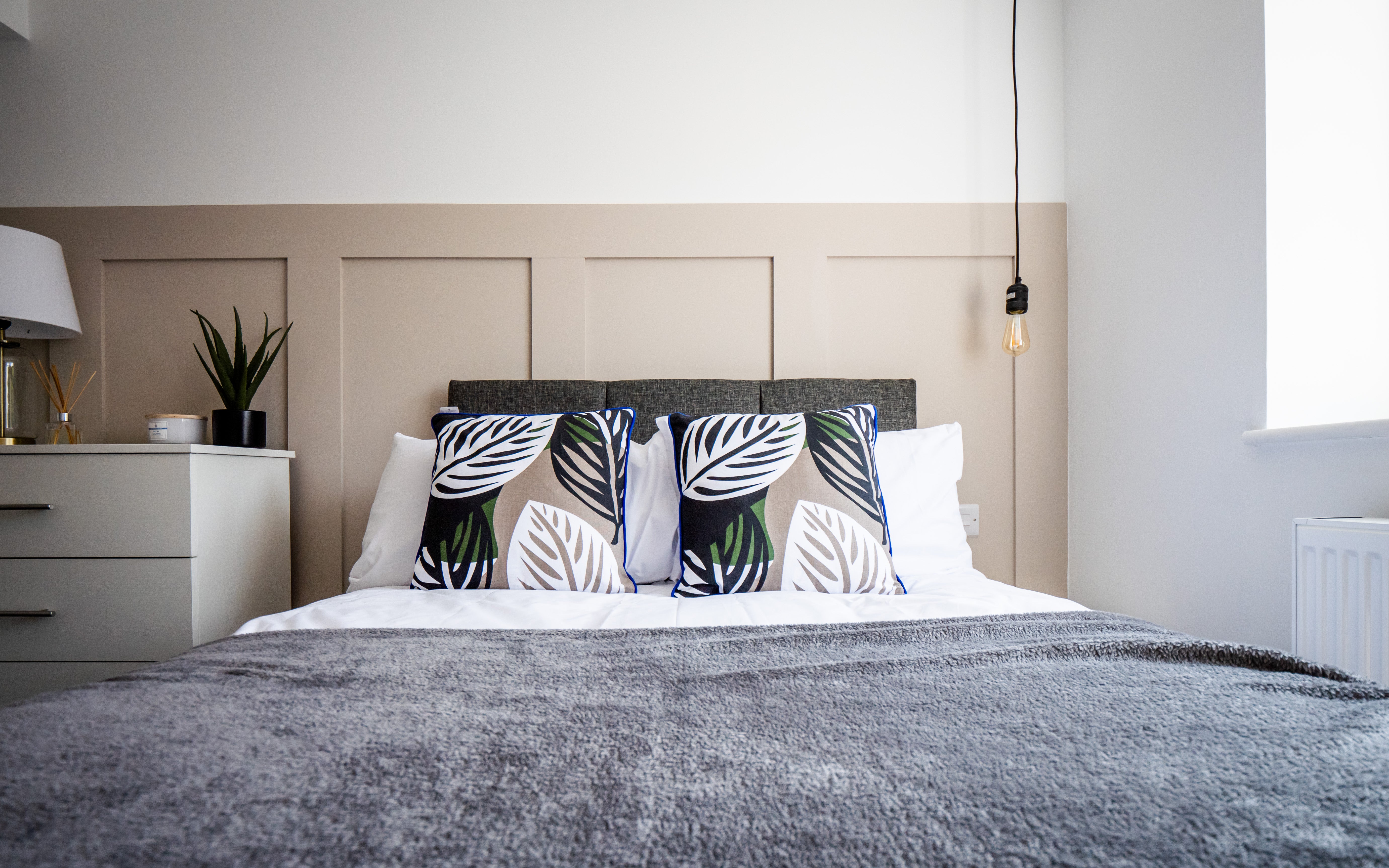 Room Chalkridge Road in Portsmouth