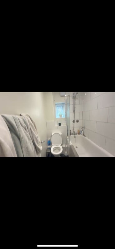 Room Thane Villas in Greater London