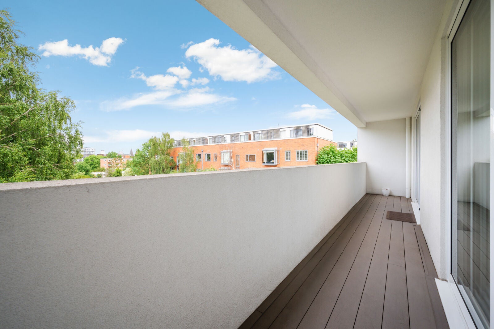 Flat Carlton Drive in Greater London