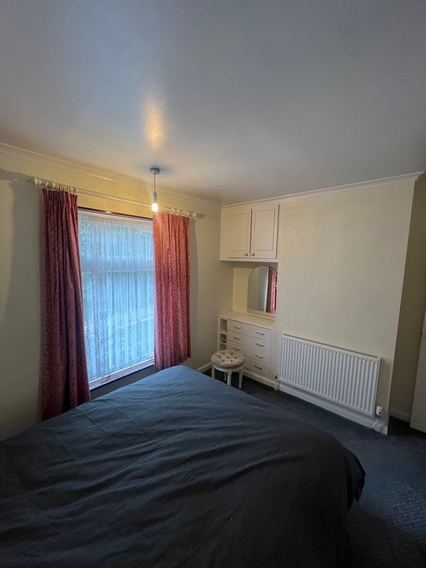 Room Spring Road in Ipswich