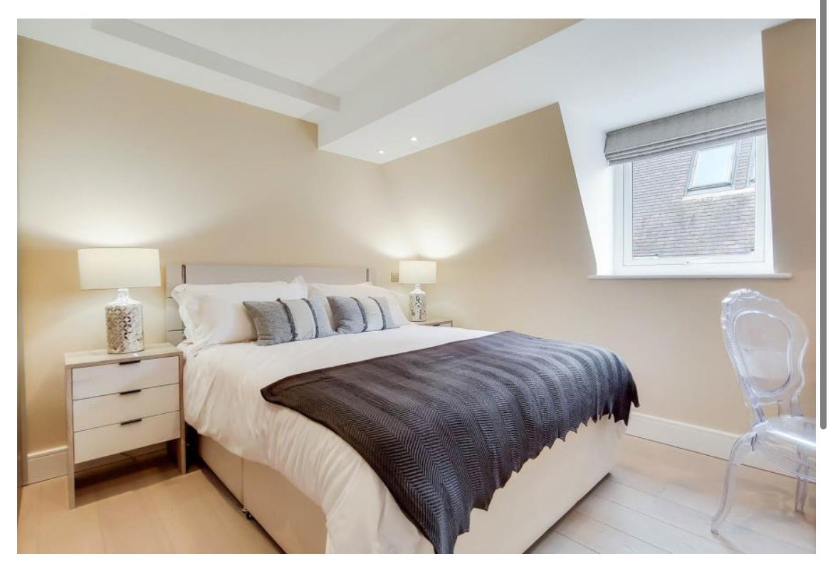 Flat Fitzjohn's Avenue in London