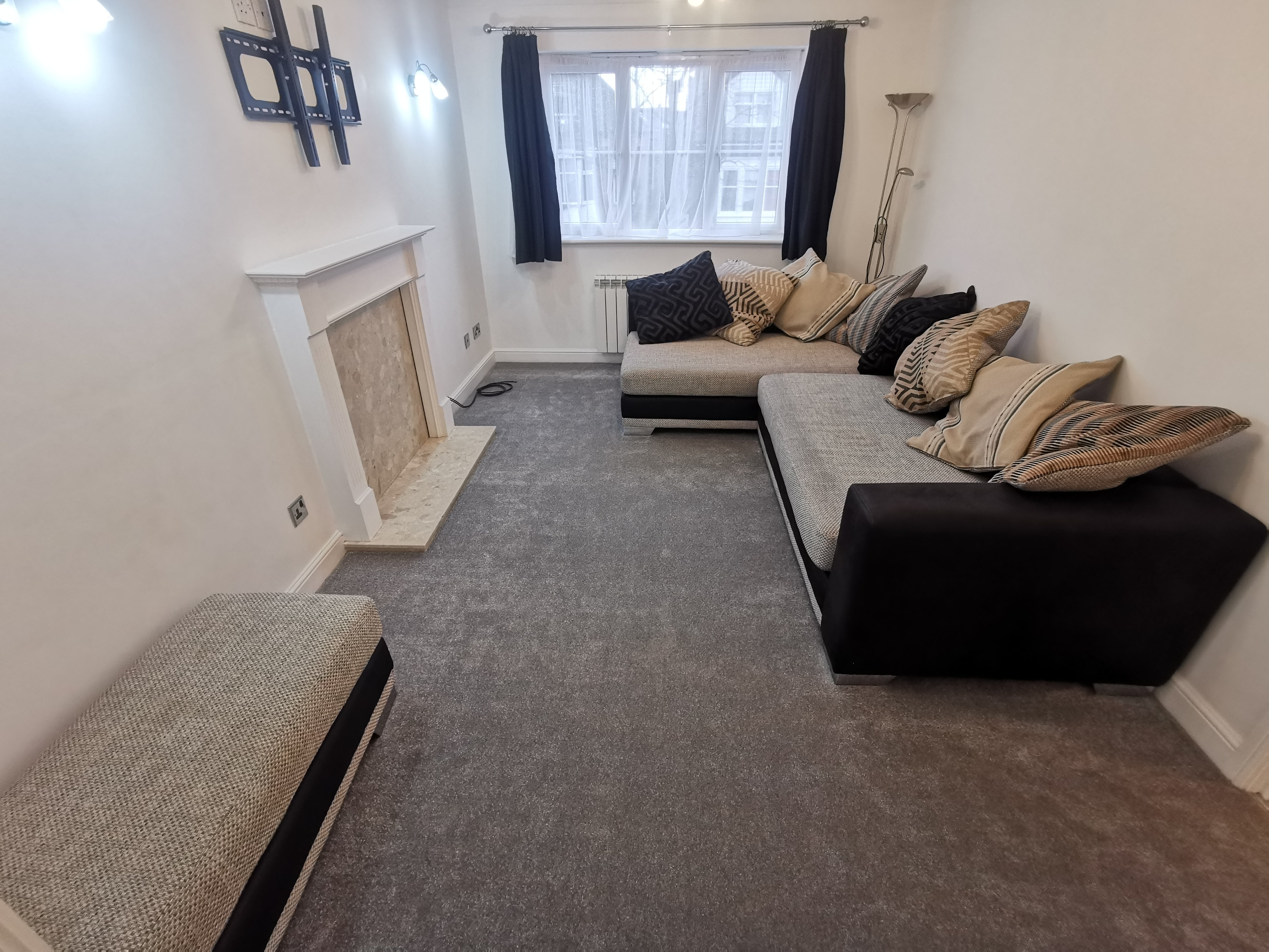 Flat Linkway Gardens in Leicester