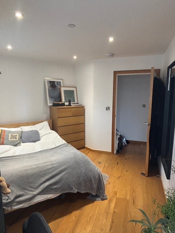 Room Newington Causeway in Greater London