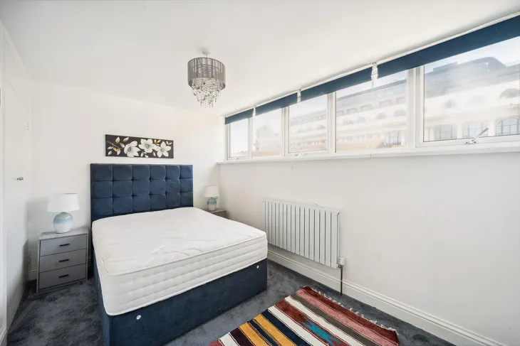 Flat Inverness Terrace in City of Westminster