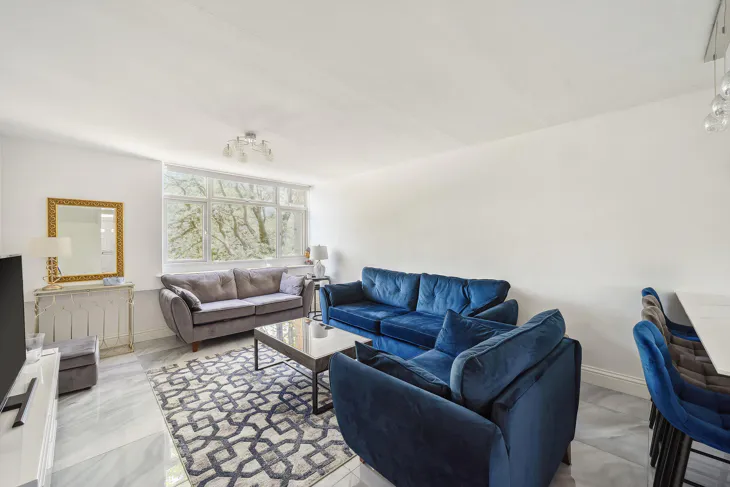 Flat Inverness Terrace in City of Westminster