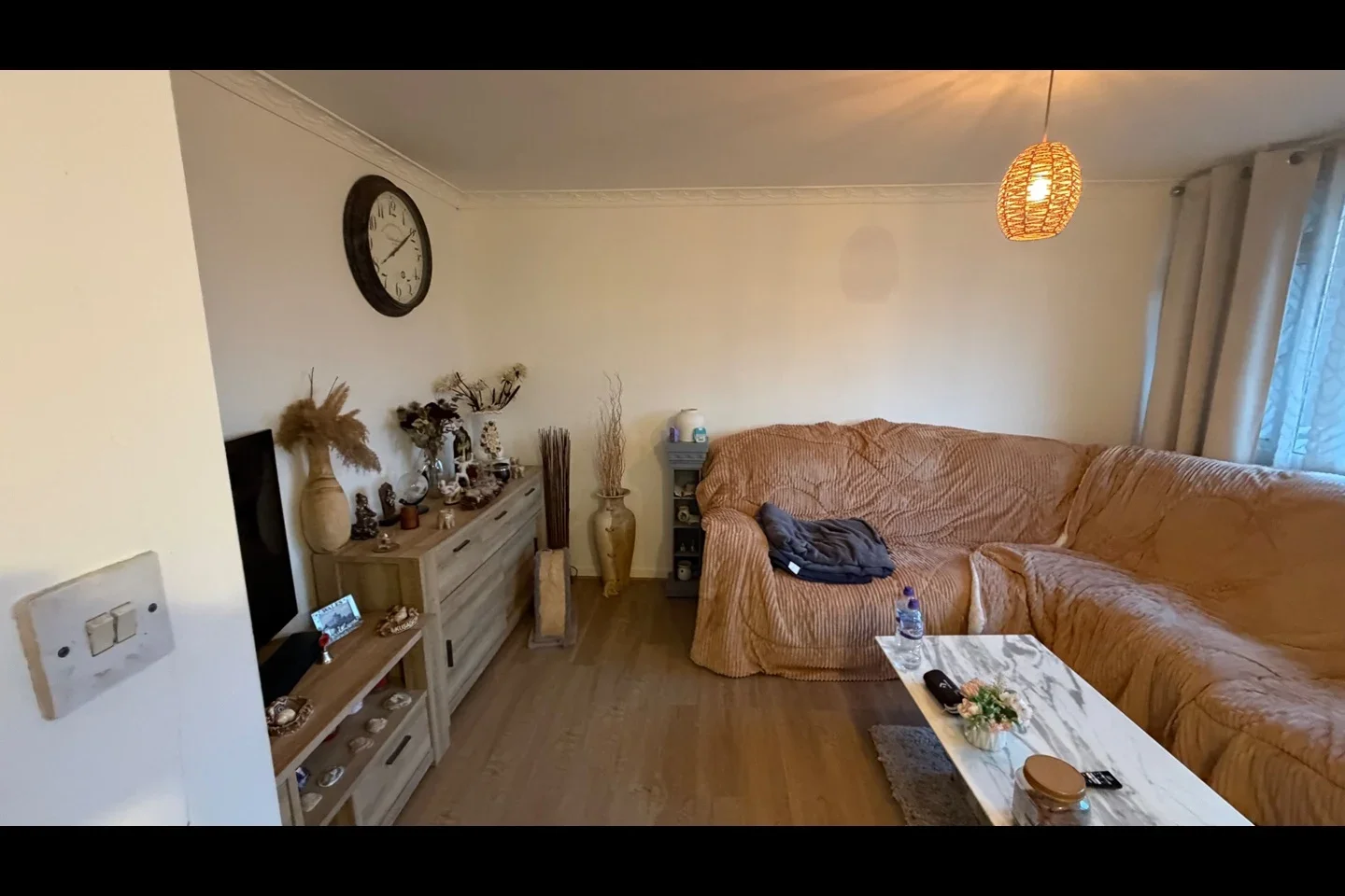 Flat Seabrooke Rise in Grays