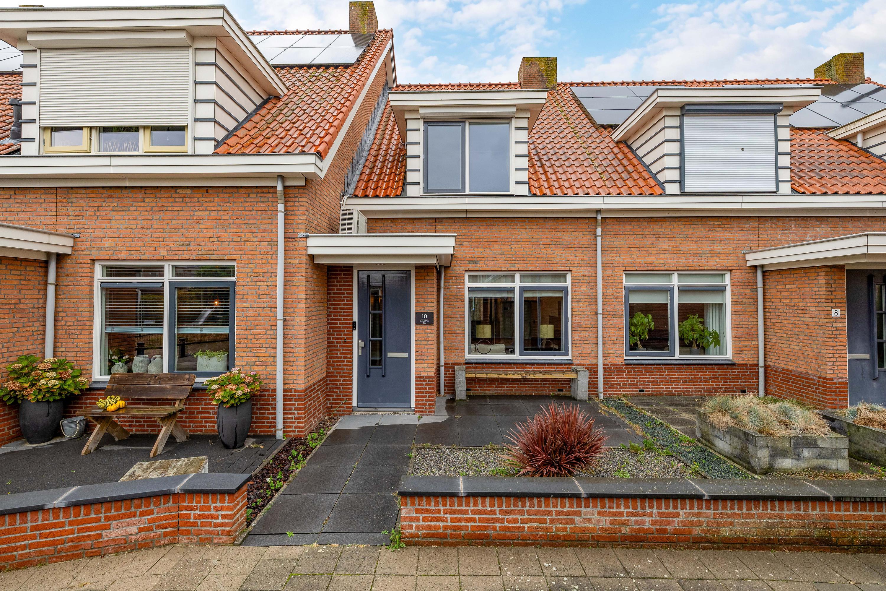 Huis Haagsestraat 10 in Stellendam