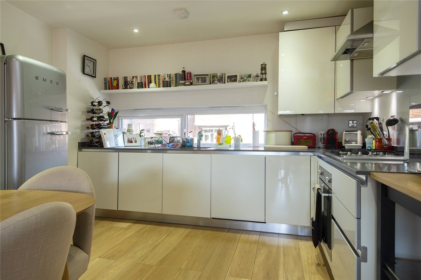 Flat Collent Street in Greater London