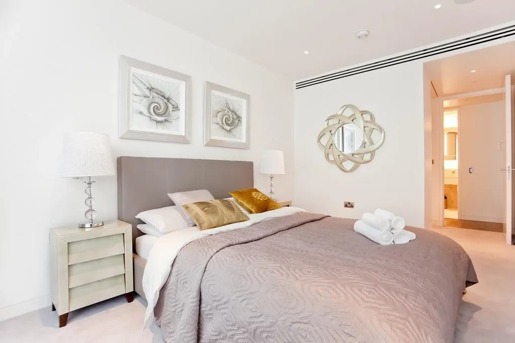 Flat Moor Lane in City of London