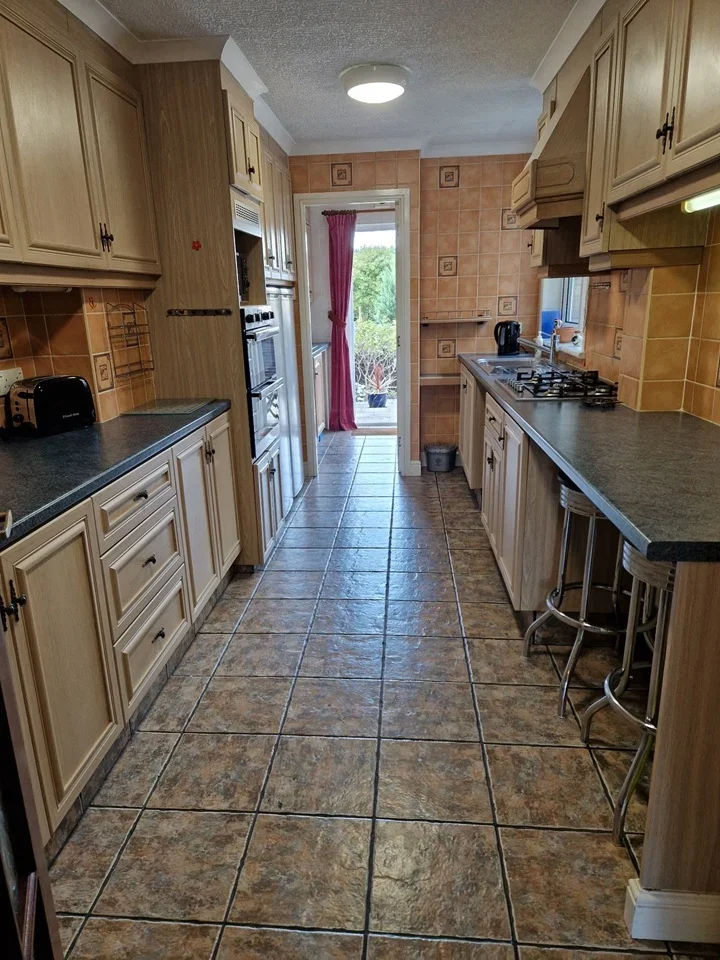House Oundle Road in Thrapston
