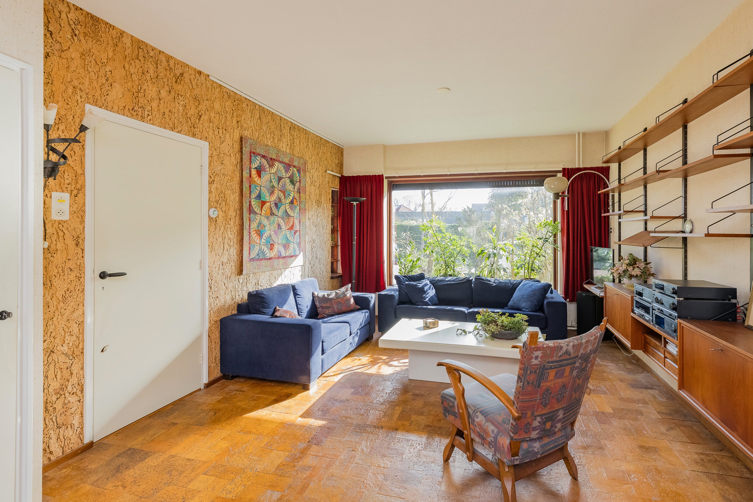 Tussenwoning te koop: Westerhoevelaan 8, Santpoort-Noord