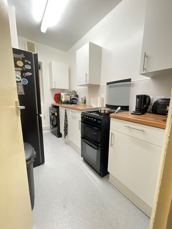 Room Beresford Road in Greater London