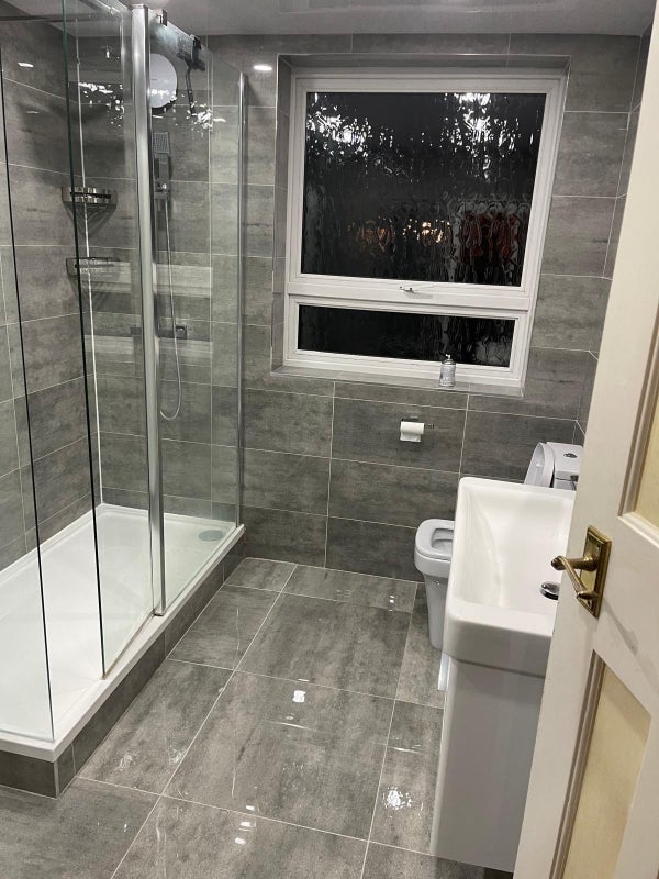 Room Westward Road in Greater London