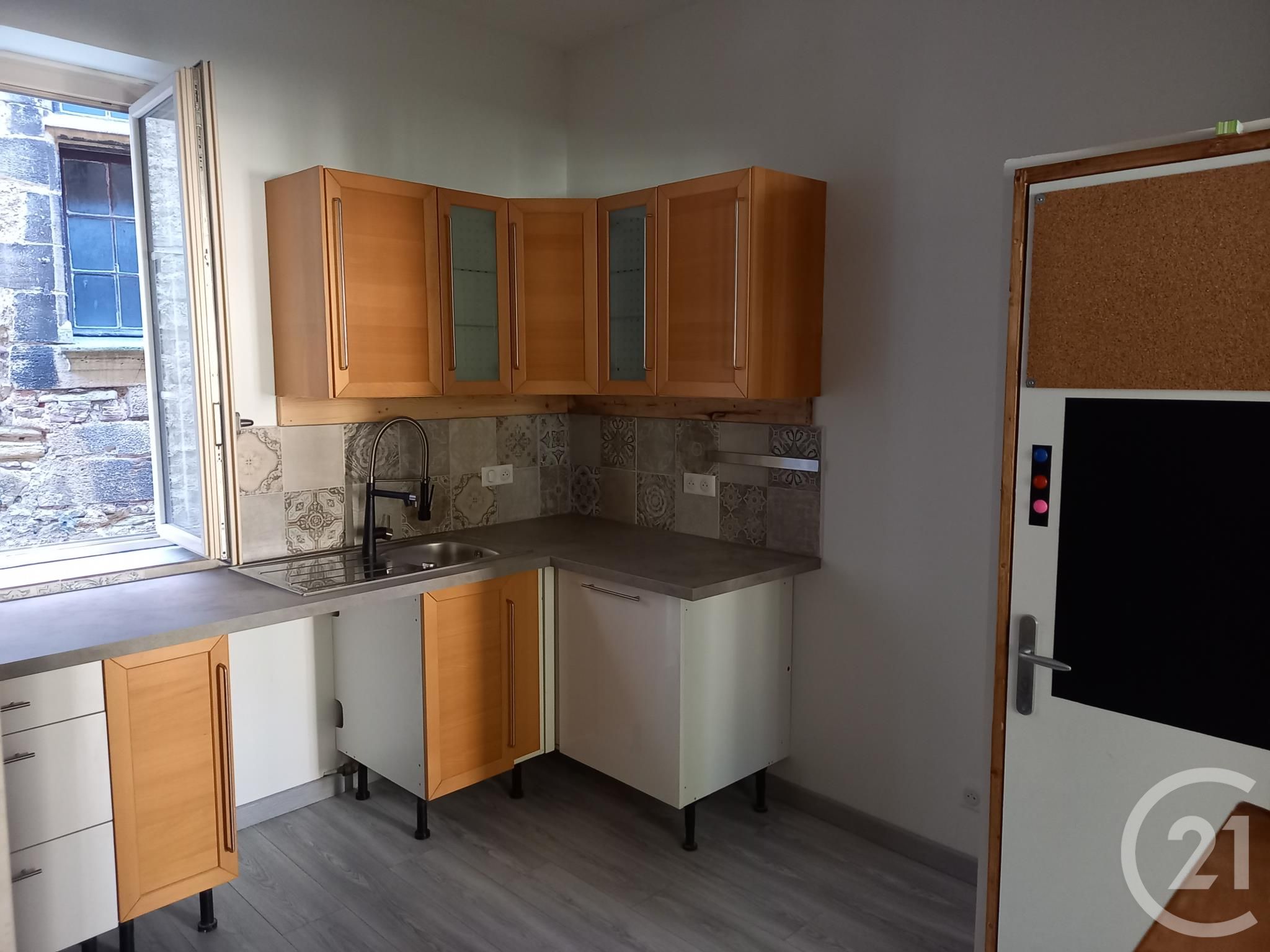 Flat Route de Chalabre in Ajac