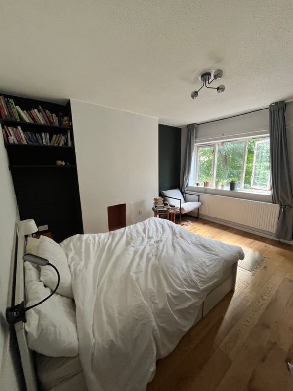 Room Canonbury Street in Greater London