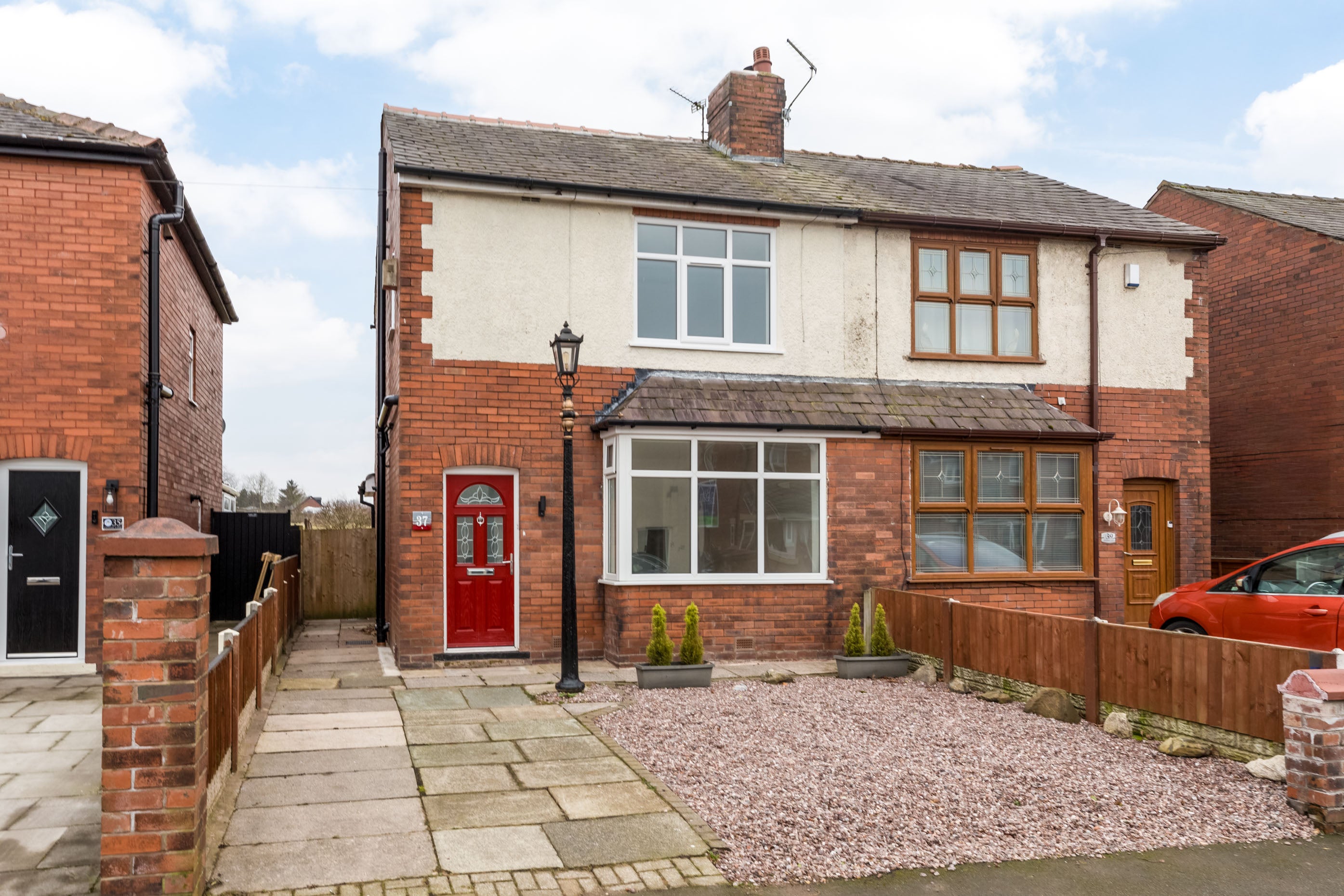 House Latham Lane in Wigan