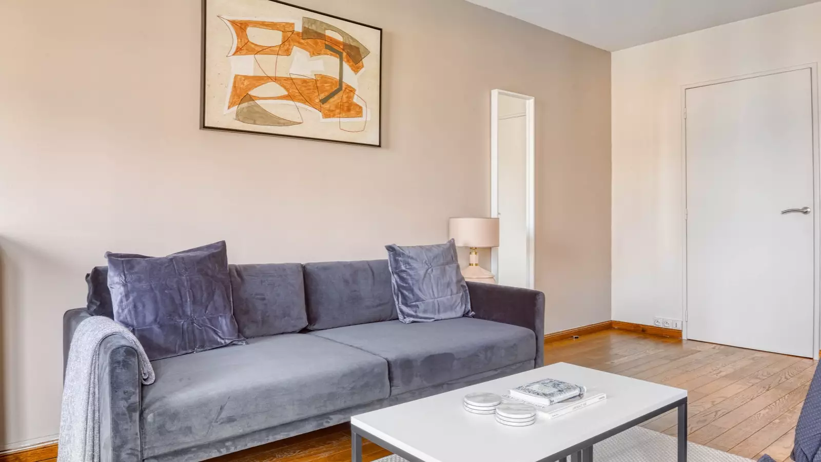 Flat Avenue des Ternes in Paris