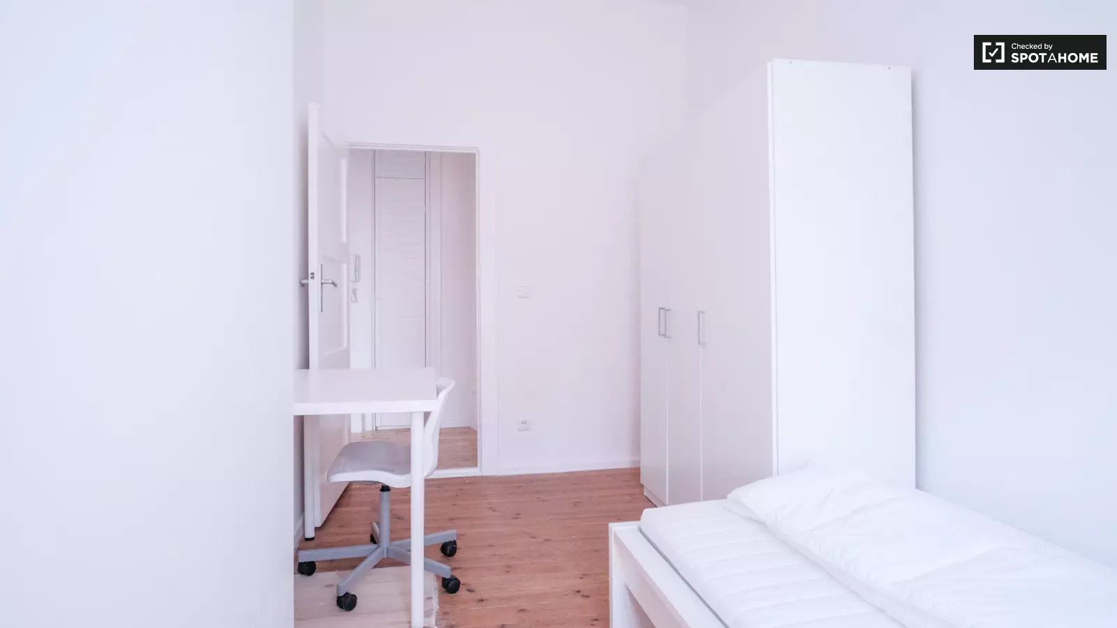 Zimmer Braunlager Straße in Berlin