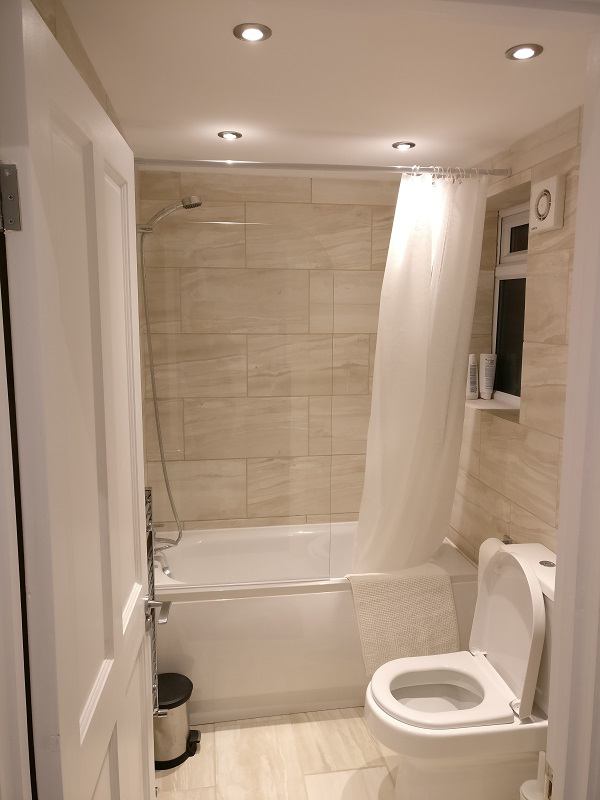 Room Kildare Road in Greater London