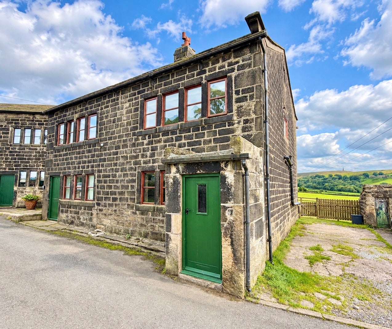 House Beaumont Clough Road in Calderdale