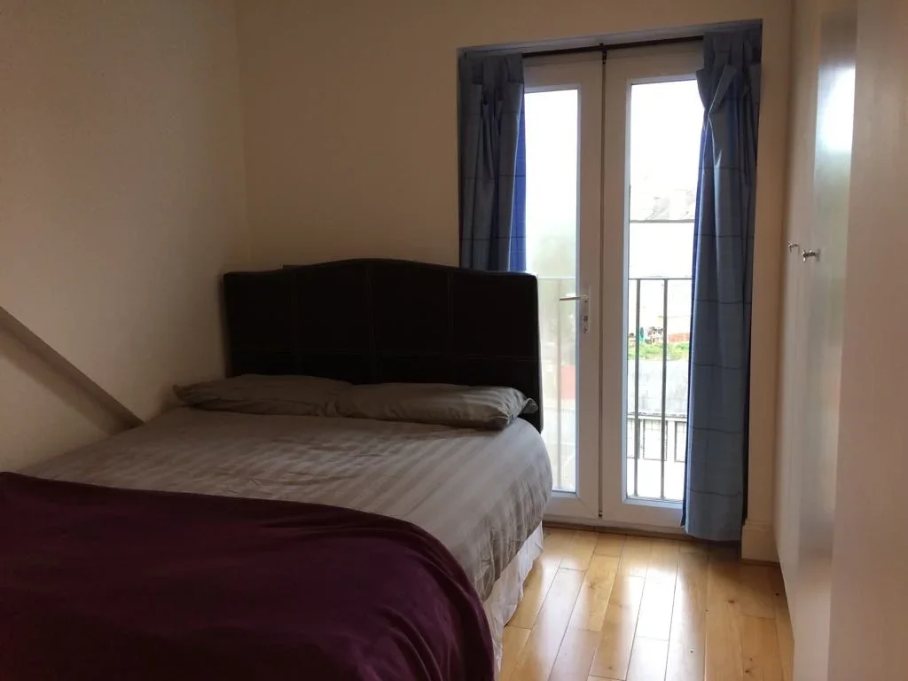Flat St Barnabas Road in Greater London