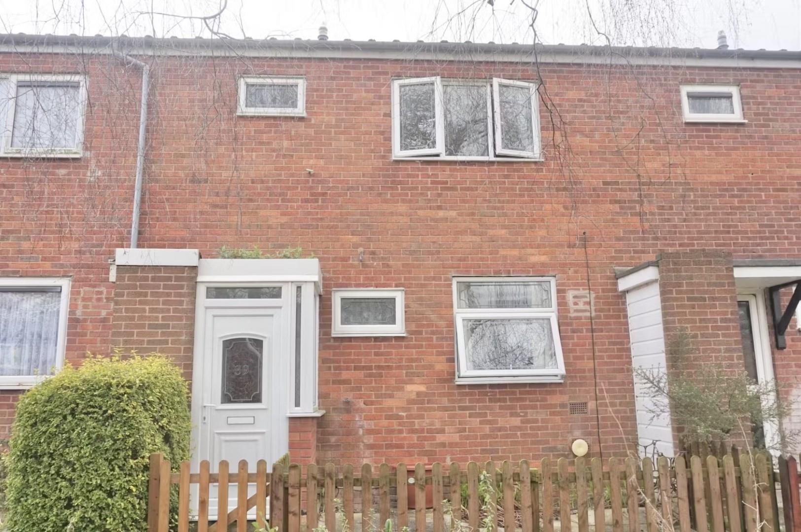 House Kempsey Close in Redditch