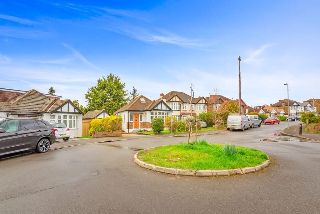 House Woodside Close in Greater London