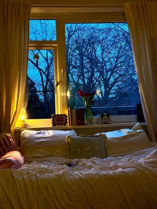 Room Cortis Road in Greater London
