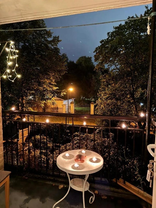 Room Cortis Road in Greater London