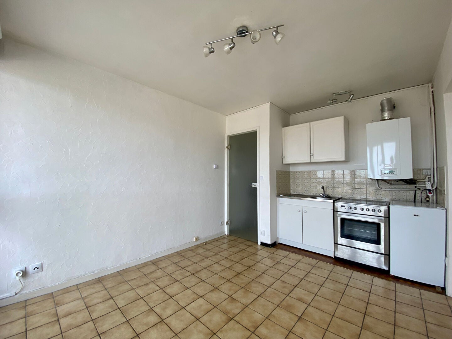 Flat Rue Joseph Mougin in Nancy