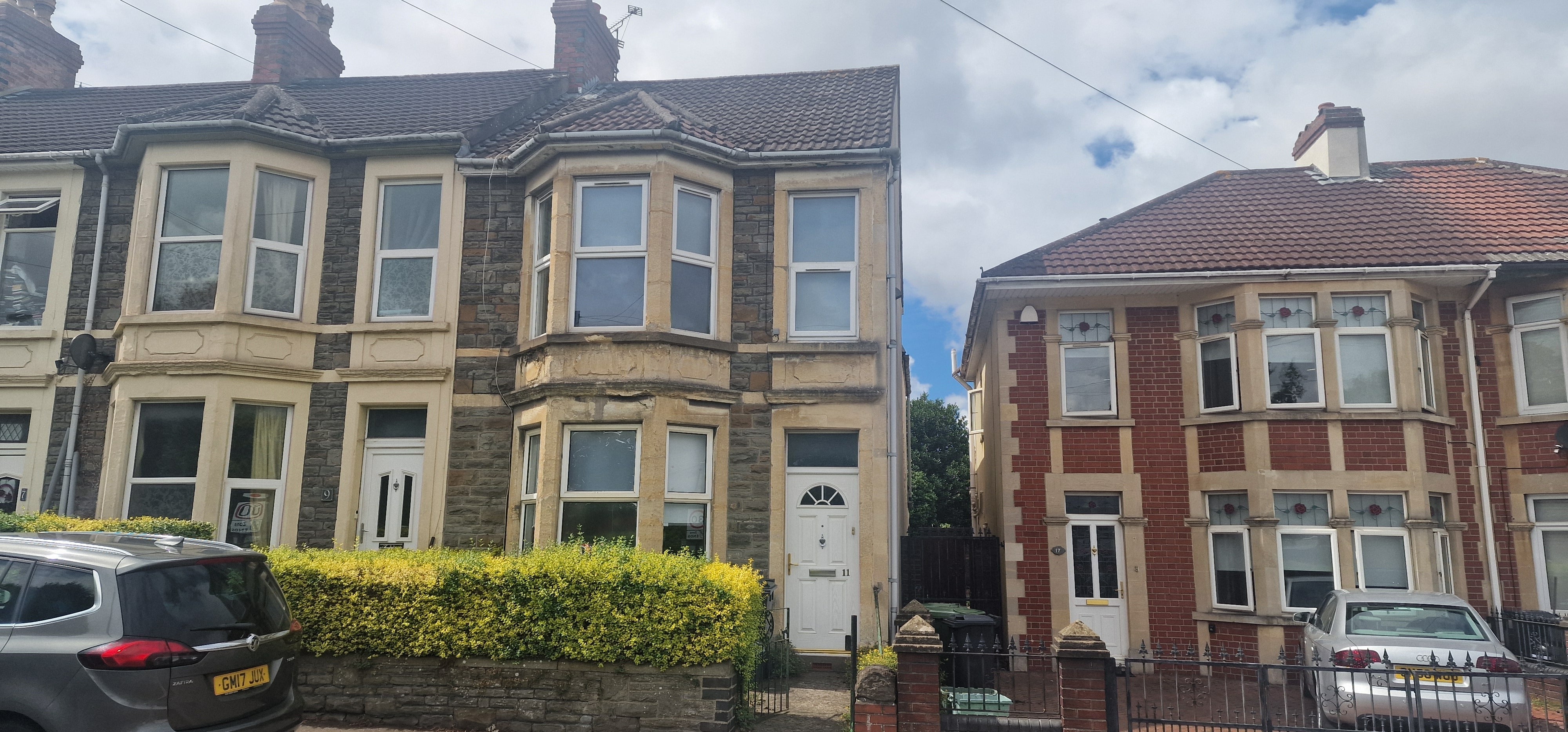 Flat Downend Road in Bristol