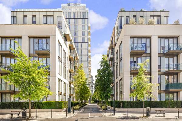 Flat Lillie Square in Greater London