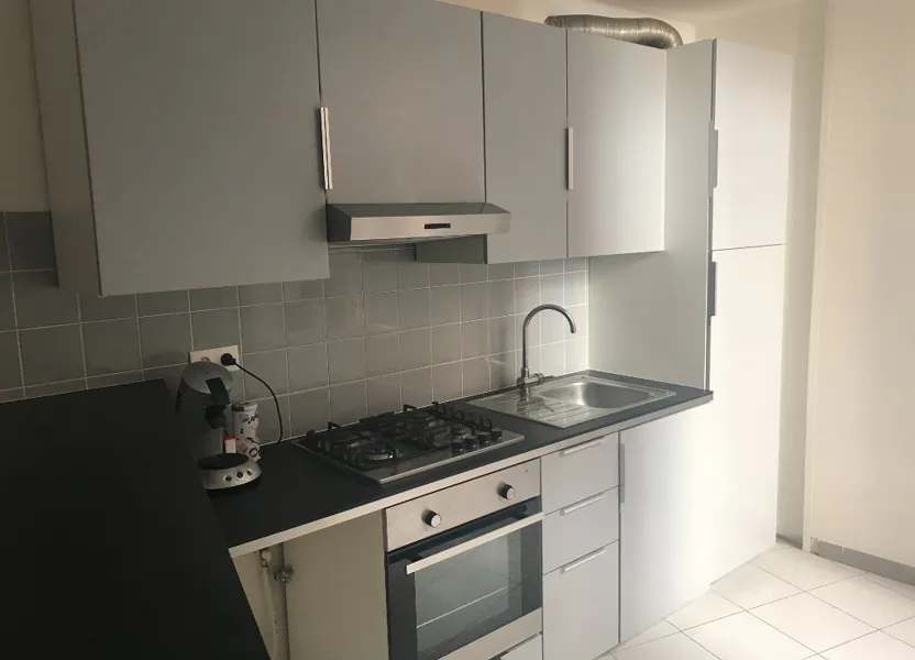 Appartement Rue des Halles à Nîmes