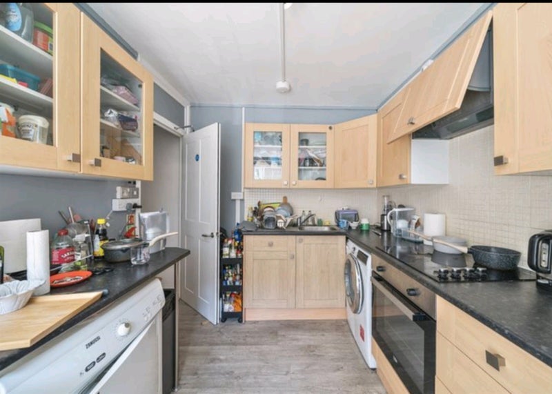 Flat Clayton Street in Greater London