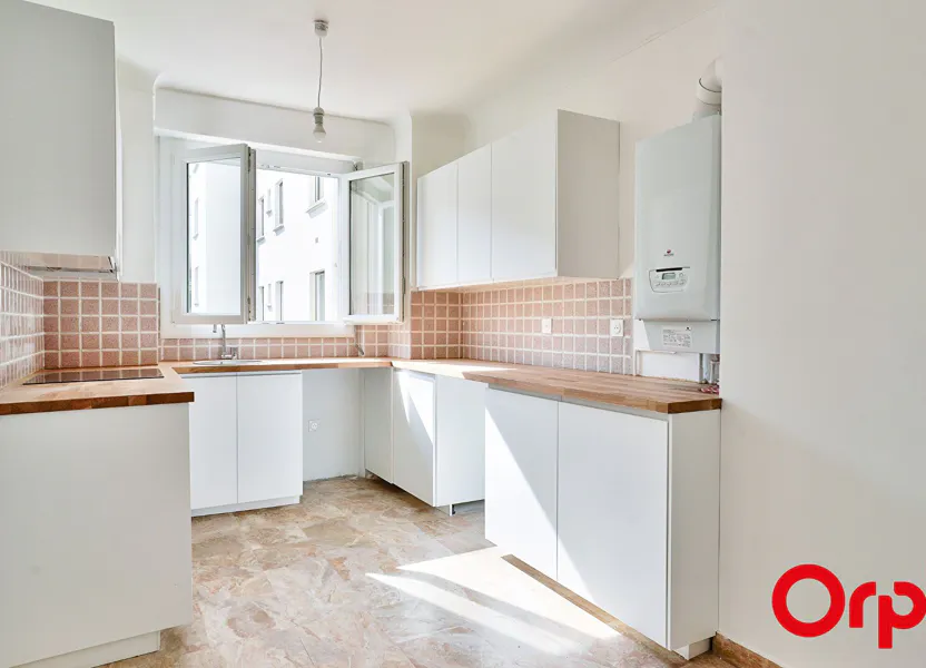 Appartement Avenue Boudon à Paris