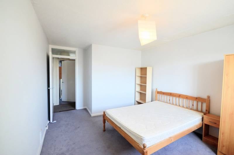 Flat Hungerford Road in Greater London