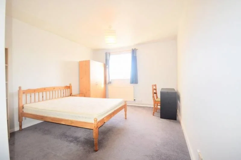 Flat Hungerford Road in Greater London