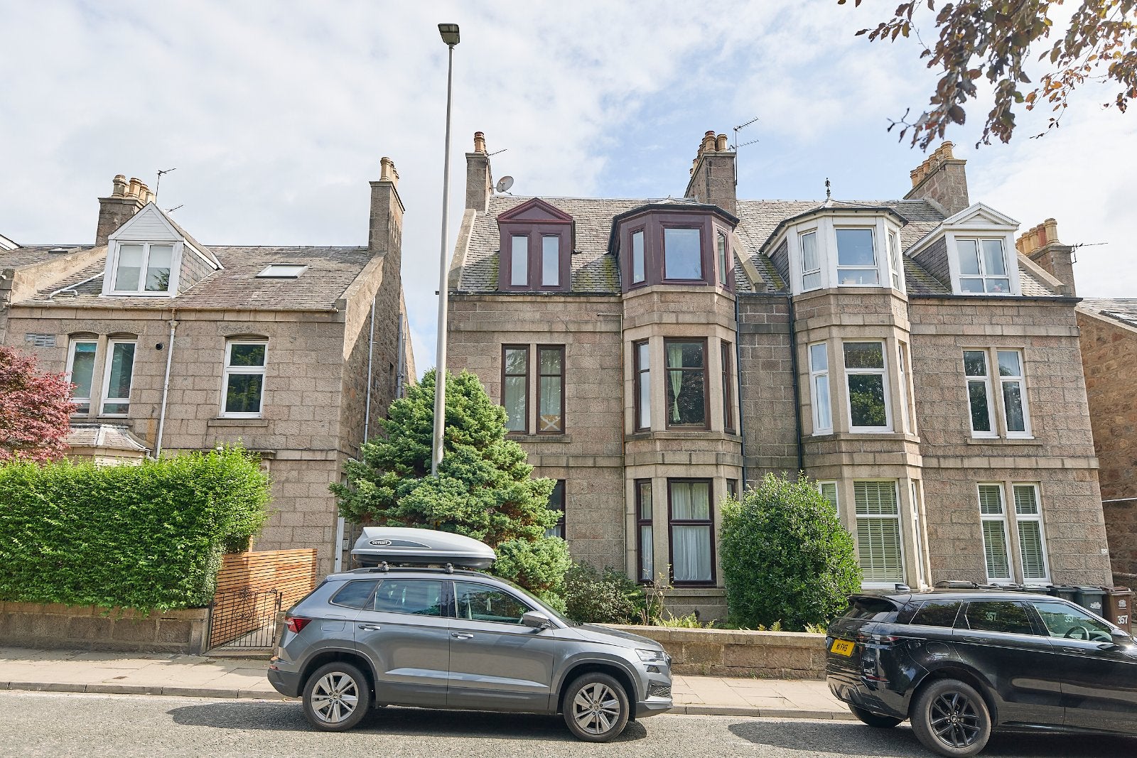Flat Holburn Street in Aberdeen City