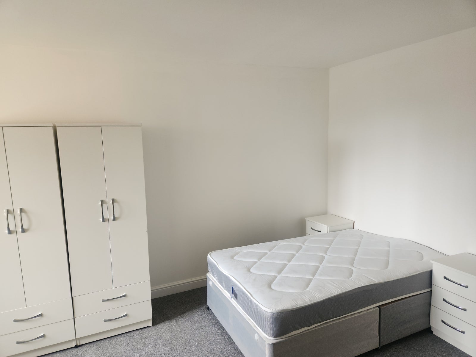 Flat Kirkgate in Wakefield
