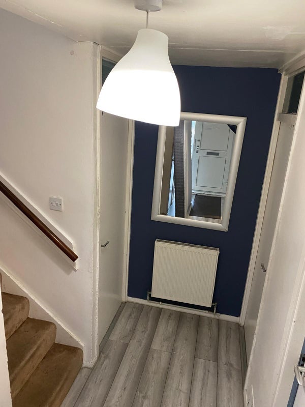 Room Lancefield Street in City of Westminster