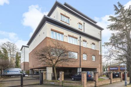 Flat Bath Road in Slough