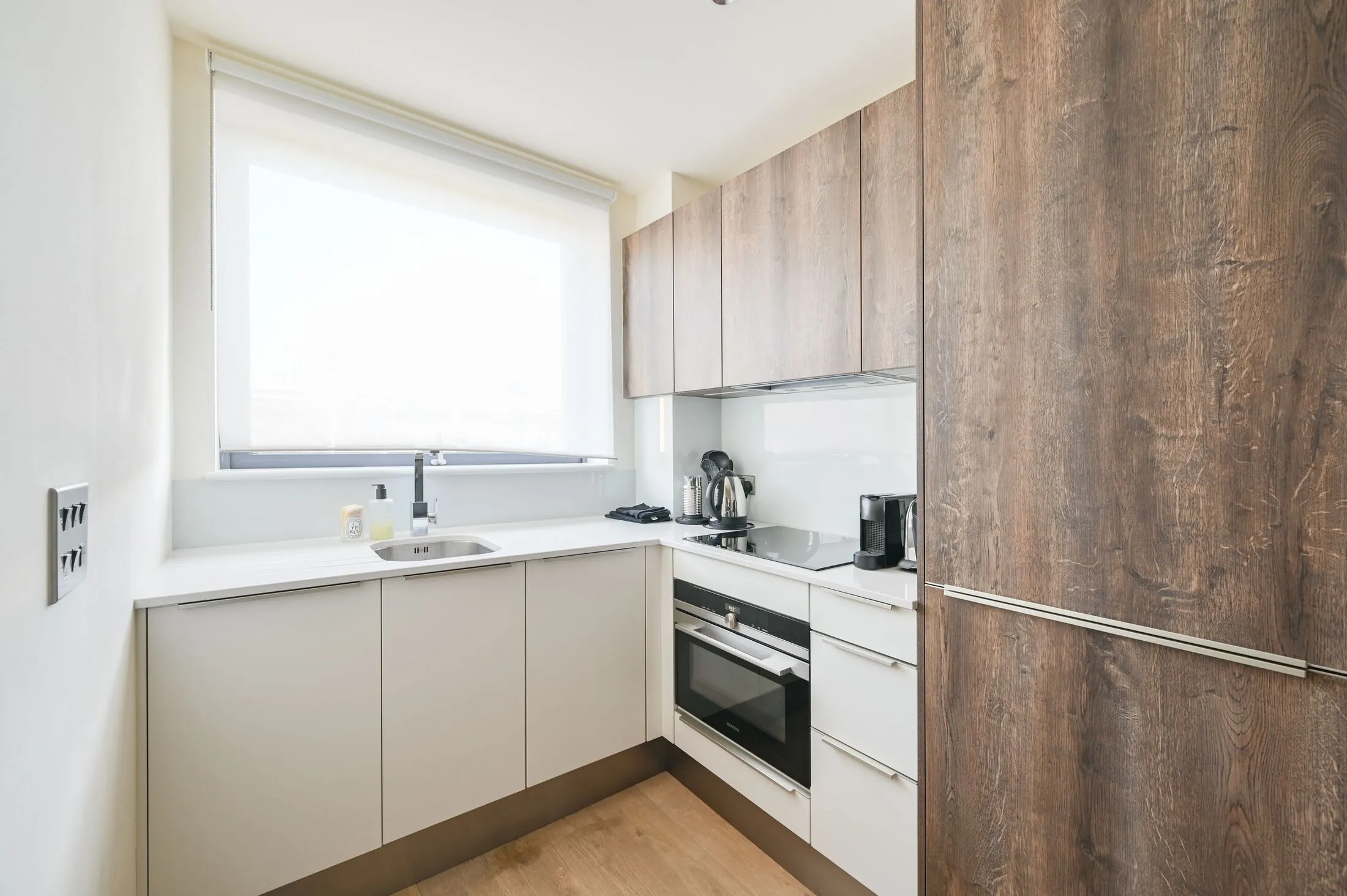 Flat Lockington Road in Greater London