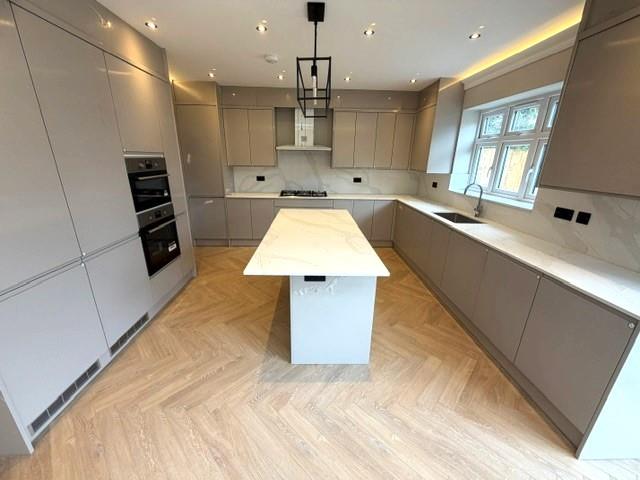 House Beech Walk in Greater London