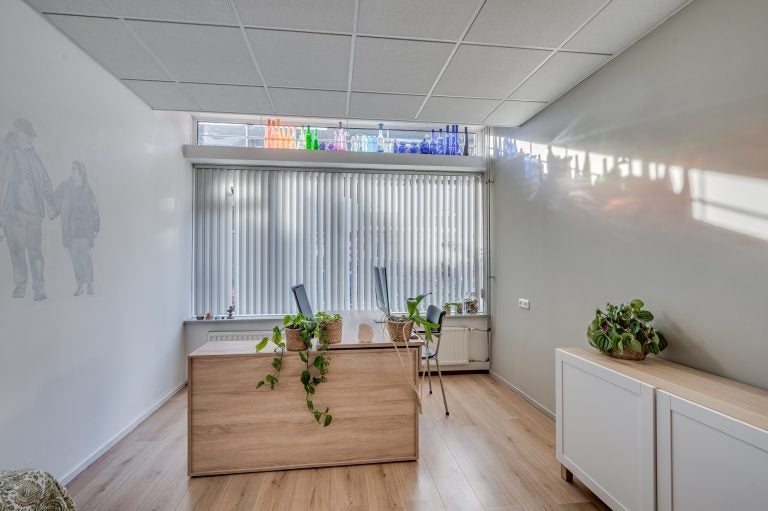 Tussenwoning te koop: Stalbergweg 57, Venlo