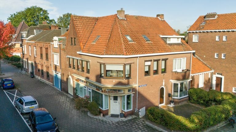 Tussenwoning te koop: Stalbergweg 57, Venlo