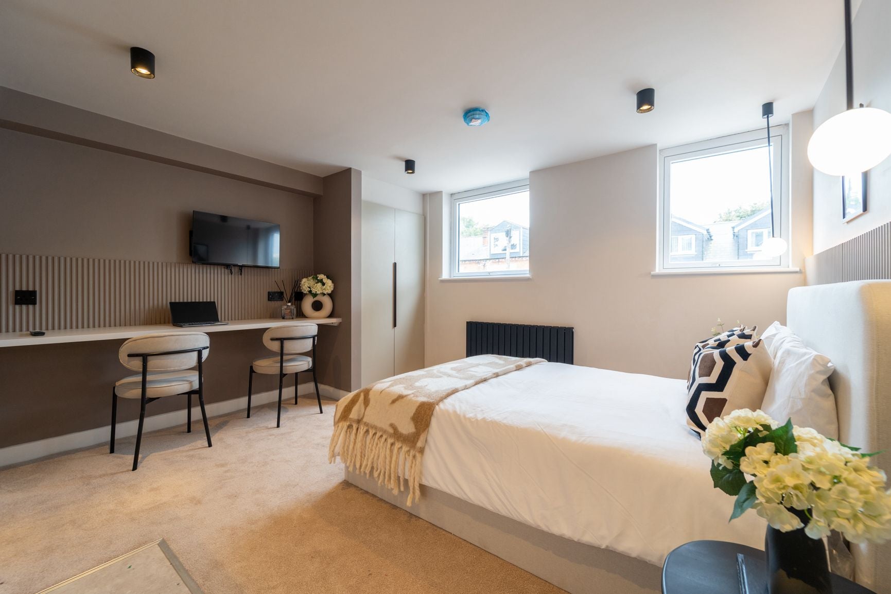 Room Dawlish Road in Birmingham
