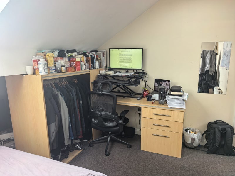 Room Welton Road in Leeds