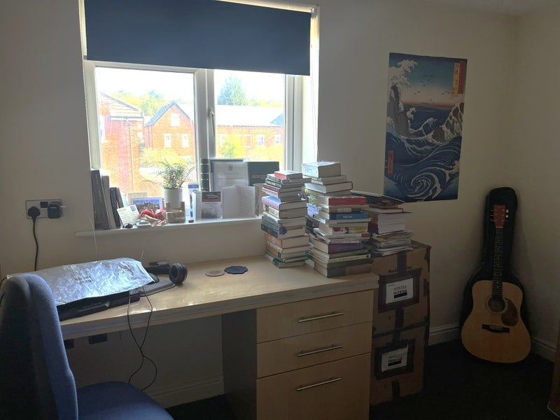 Room Welton Road in Leeds